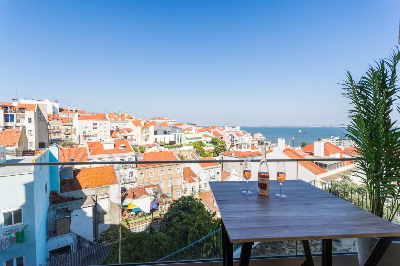 Apartment Alfama Lounge Three-bedroom W/ River View And Parking - By Lu Holidays Lisbon